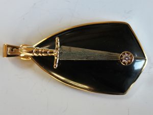 Pendentif Absolute black jade damas et diamant