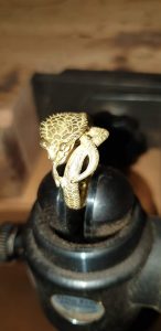 Bague Cobra Or et yeux rubis